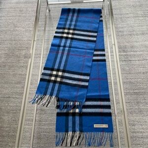 Burberry Cashmere Scarf in Blue and Black Check